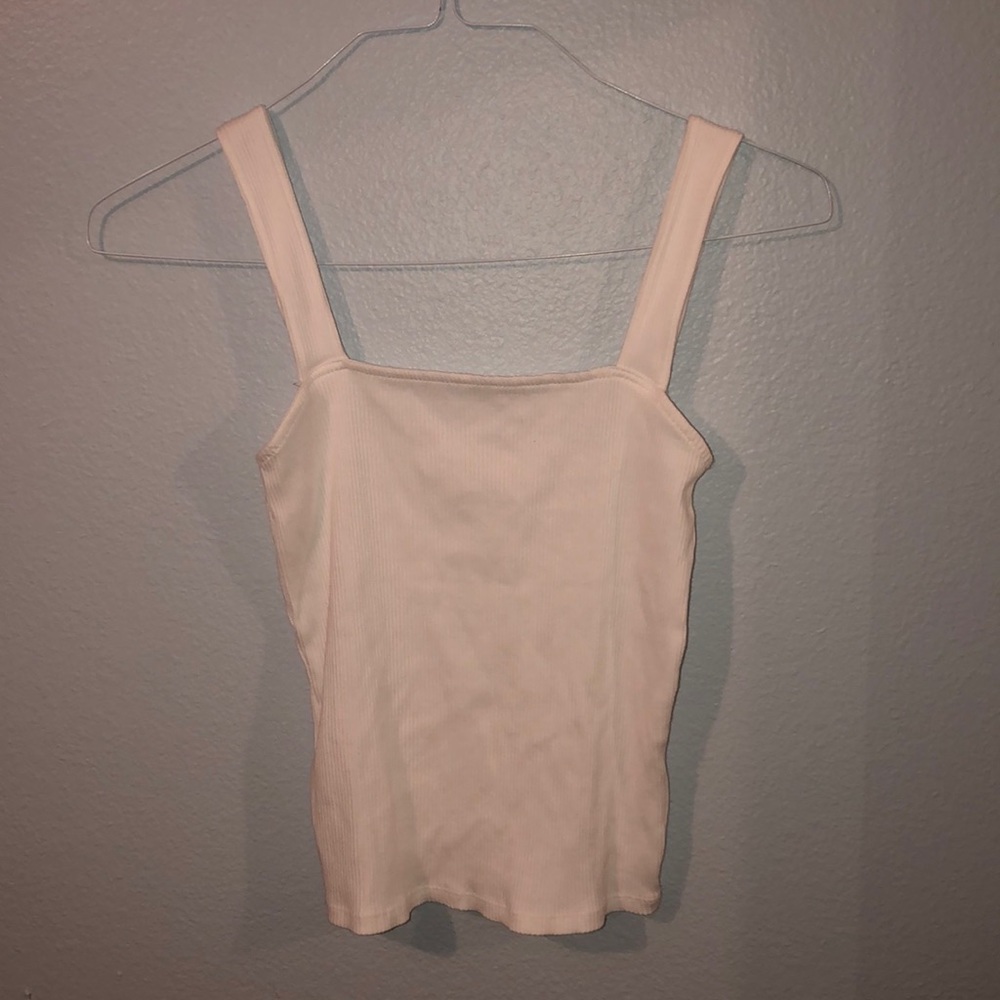 White tank